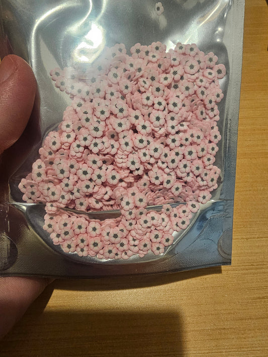 #577 Flower Pieces