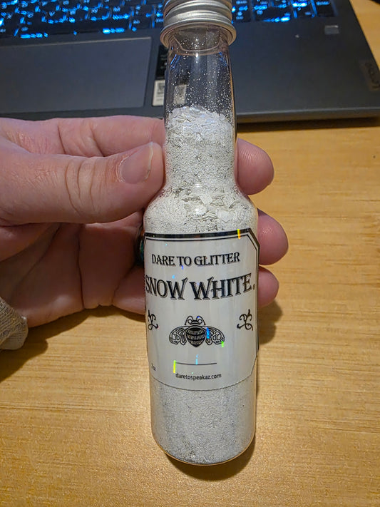 #852 snow white Chunky Glitter