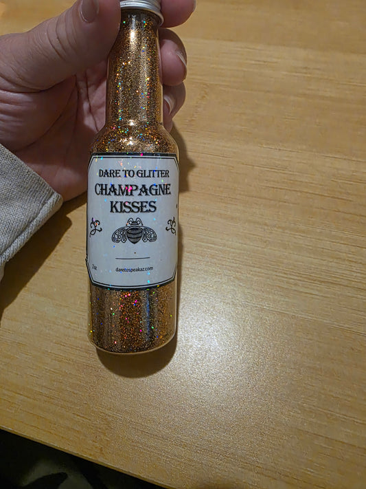 #854 Champagne Kisses Fine Glitter